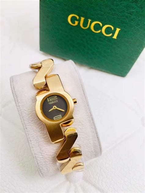 rolex gucci prezzo|gucci zig zag watch.